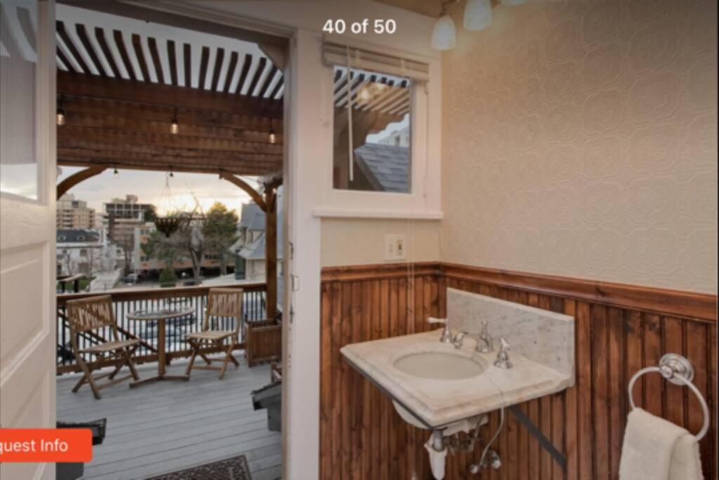 New! Apartment In Historic Mansion. Location! Views! Denver Exterior photo