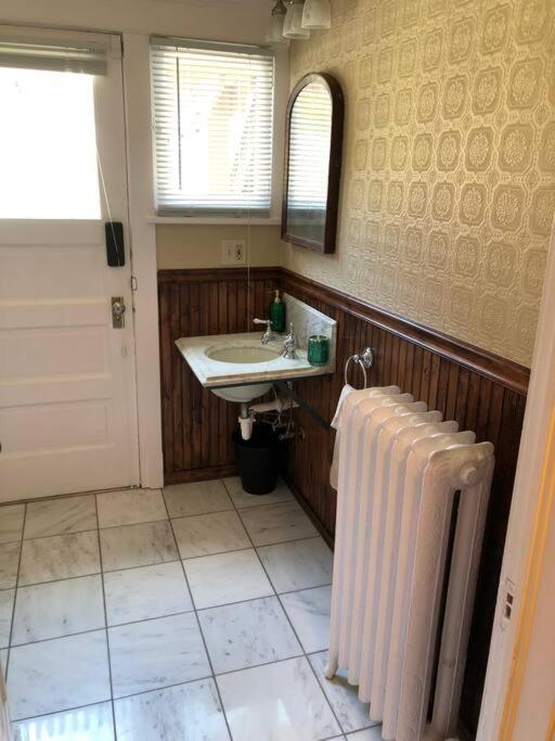 New! Apartment In Historic Mansion. Location! Views! Denver Exterior photo
