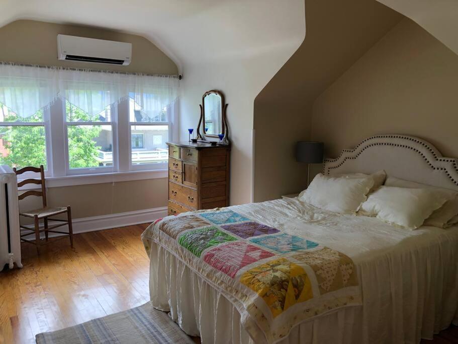 New! Apartment In Historic Mansion. Location! Views! Denver Exterior photo
